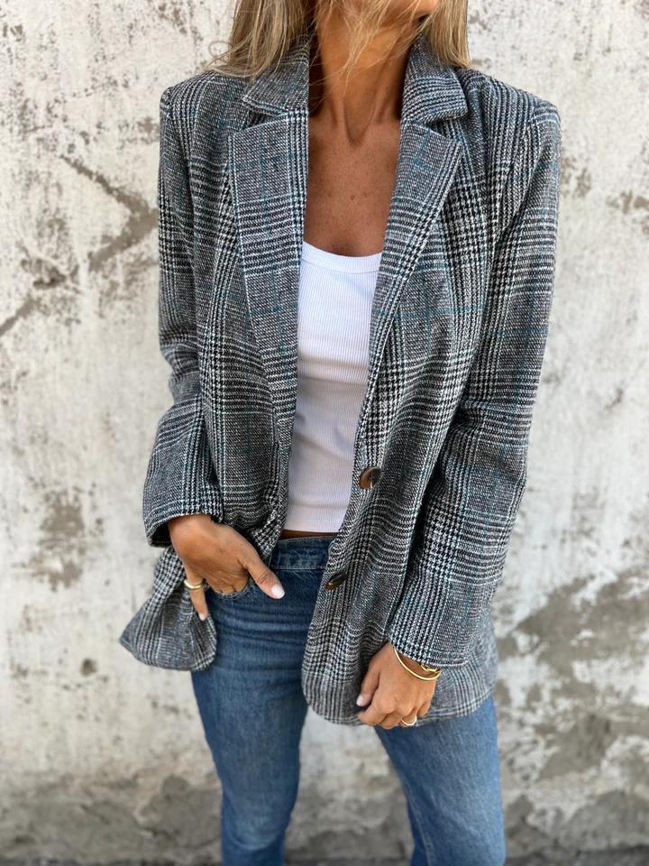 KIARA | ELEGANT BLAZER